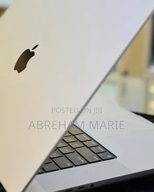 New Laptop Apple MacBook Pro 2021 M1 32GB Apple M1 Max SSD 1T