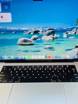 New Laptop Apple MacBook Pro 2021 M1 32GB Apple M1 Max SSD 1T