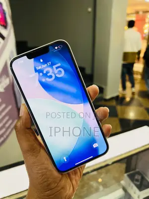 Apple iPhone 13 128 GB