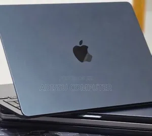 New Laptop Apple MacBook Pro 2024 M4 16GB Apple M4 SSD 256GB