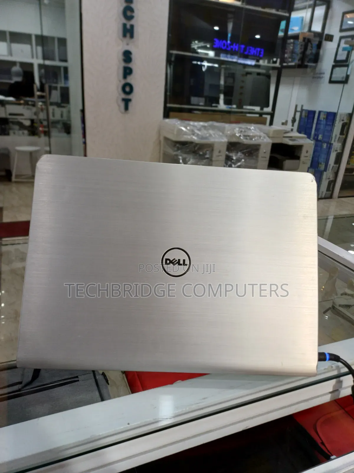 Laptop Dell Inspiron 15 5570 8GB Intel Core i5 HDD 1T