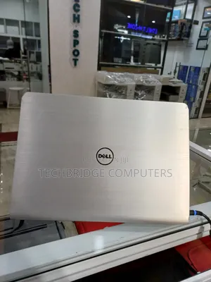 Laptop Dell Inspiron 15 5570 8GB Intel Core i5 HDD 1T