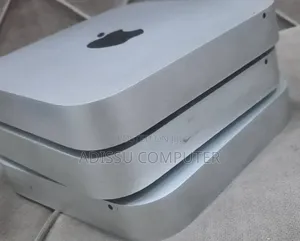 New Laptop Apple MacBook 2012 6GB Intel Core i5 SSD 500GB