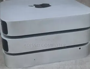 New Laptop Apple MacBook 2012 6GB Intel Core i5 SSD 500GB