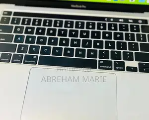 New Laptop Apple MacBook Pro 2021 M1 16GB Apple M1 Pro SSD 256GB