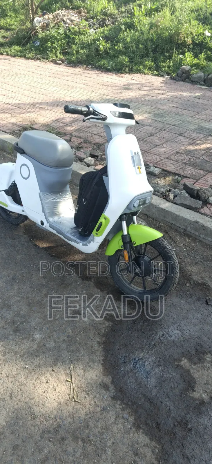 Motorcycle 2025 White