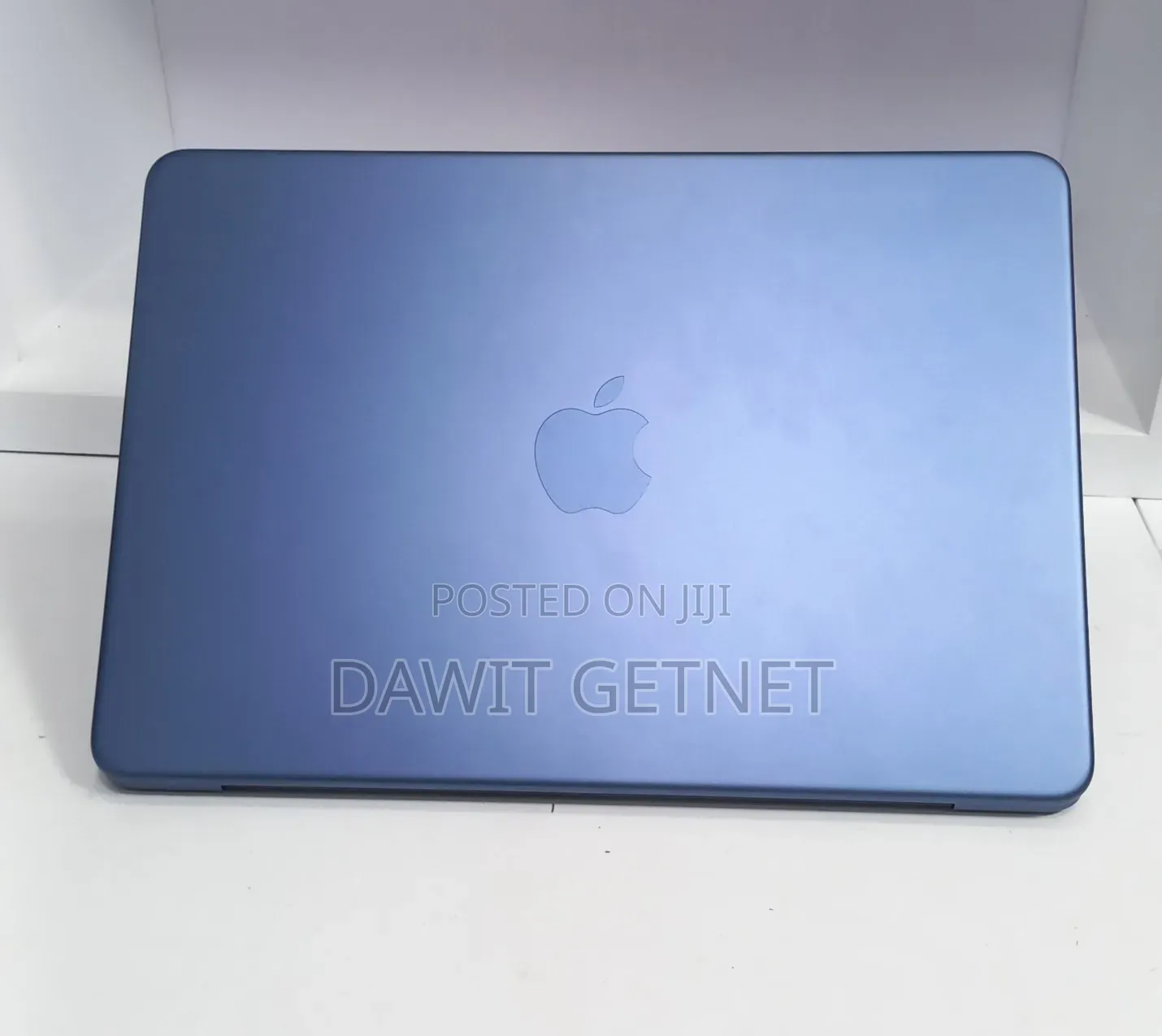 New Laptop Apple MacBook Air 2025 M4 8GB Apple M4 SSD 256GB