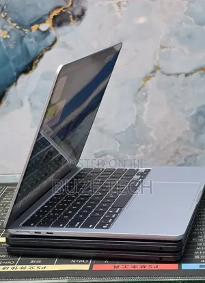New Laptop Apple MacBook Air 2025 M4 16GB Apple M4 SSD 256GB