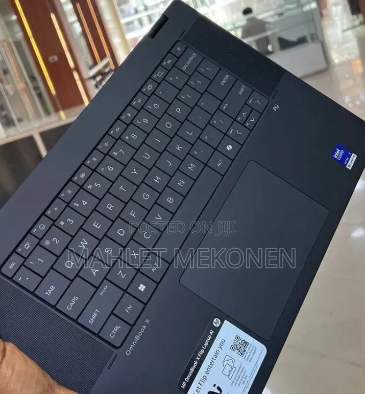 New Laptop HP OmniBook X Flip 16" 16GB Intel Core i7 SSD 1T