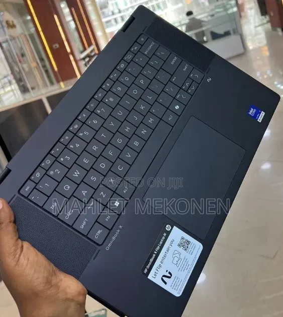 New Laptop HP OmniBook X Flip 16" 16GB Intel Core i7 SSD 1T
