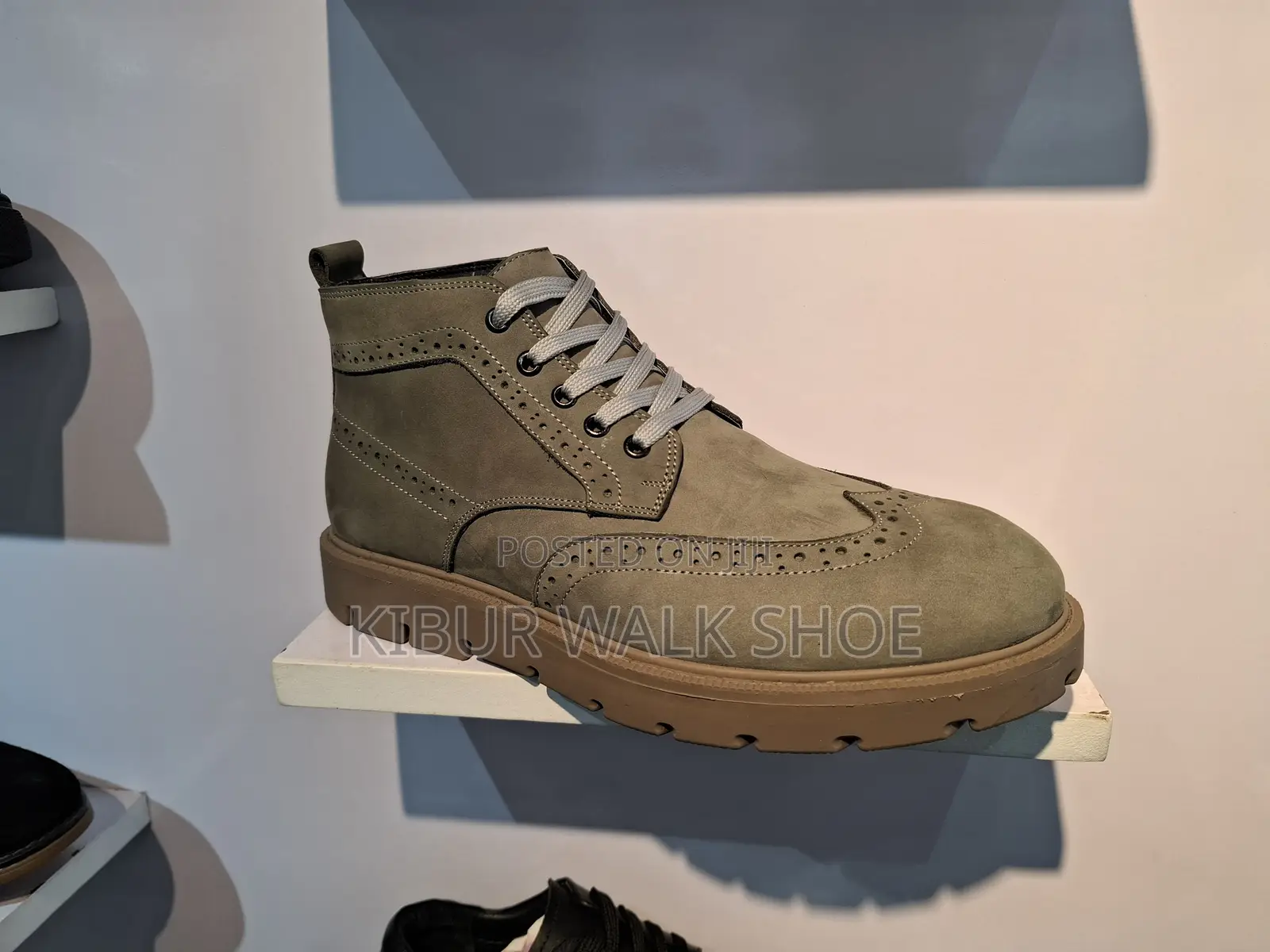Leather Sneaker