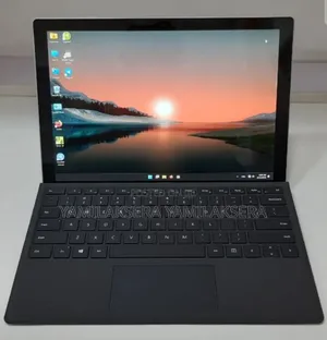 New Laptop Microsoft Surface Pro 7+ 16GB Intel Core i5 SSD 256GB