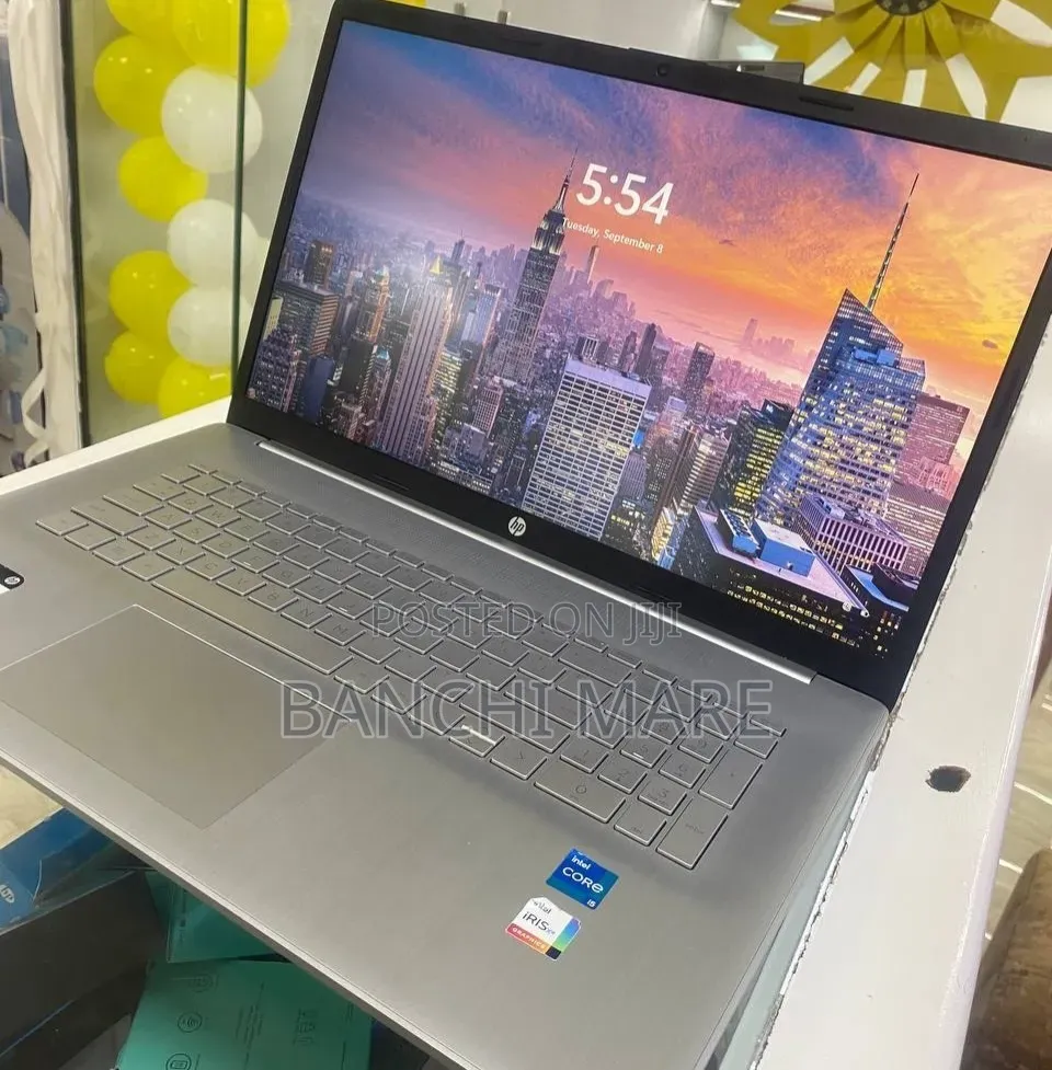New Laptop HP Stream Notebook 12GB Intel Core i5 HDD 1T