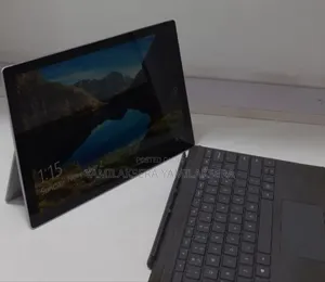 New Laptop Microsoft Surface Pro 6 8GB Intel Core i5 SSD 256GB