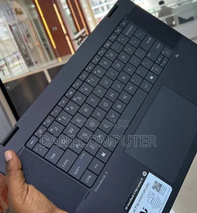 New Laptop HP OmniBook 7 16" 16GB Intel Core i7 SSD 1T