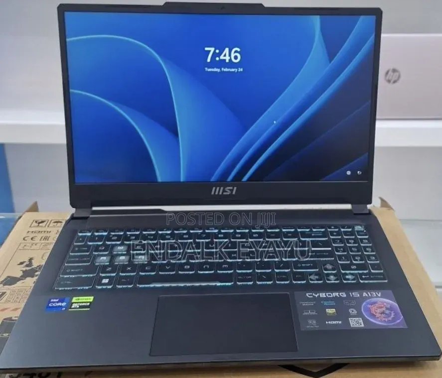 New Laptop MSI Cyborg 15 16GB Intel Core i7 SSD 1T