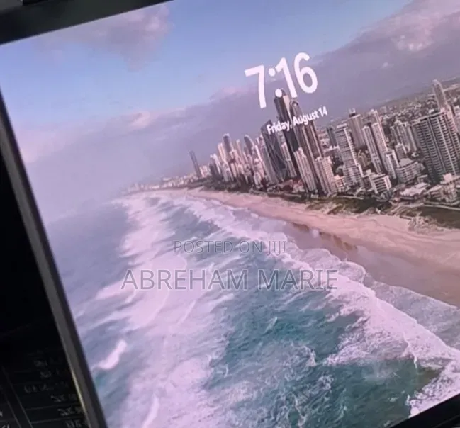 New Laptop HP Spectre 16GB Intel Core i7 SSD 1T