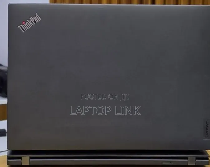 New Laptop Lenovo ThinkPad T14s G4 16GB Intel Core i7 SSD 512GB