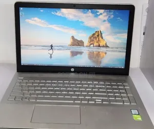 New Laptop HP Pavilion 15 8GB Intel Core i5 SSD 1T