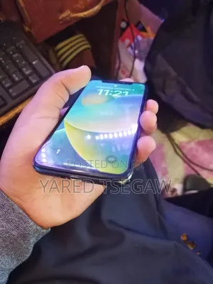 Apple iPhone X 64 GB Black