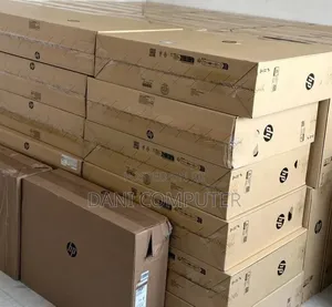 New HP 200 G4 22 All-in-One 16GB Intel Core i7 SSD 512GB