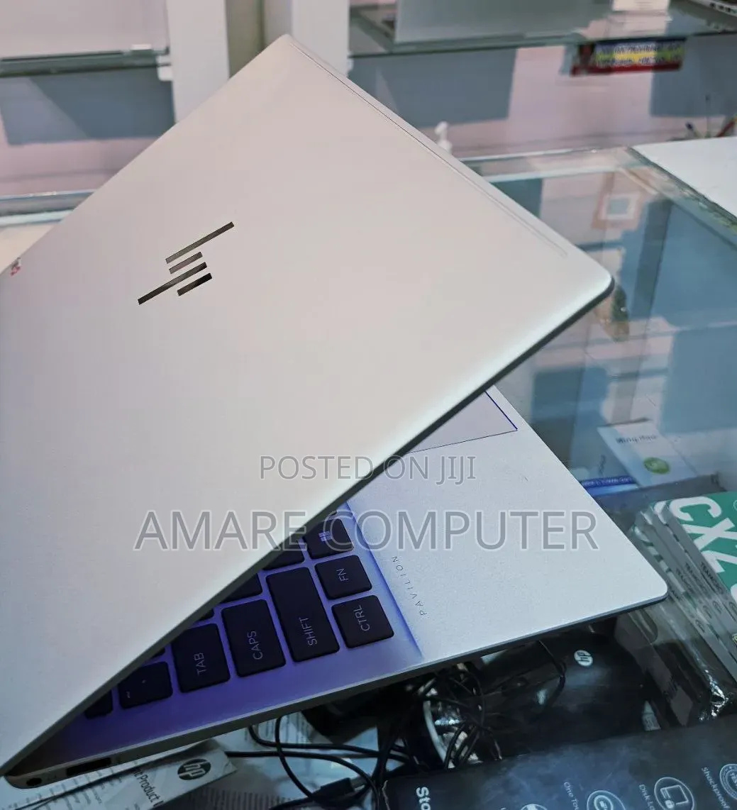 New Laptop HP Pavilion 14 32GB Intel Core Ultra 7 SSD 1T