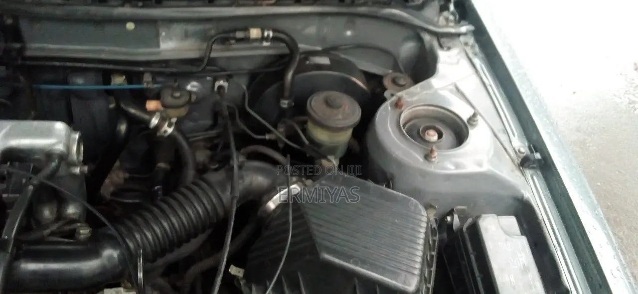 Toyota Corolla II 1992 Silver