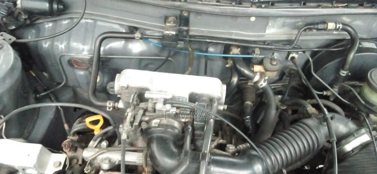 Toyota Corolla II 1992 Silver