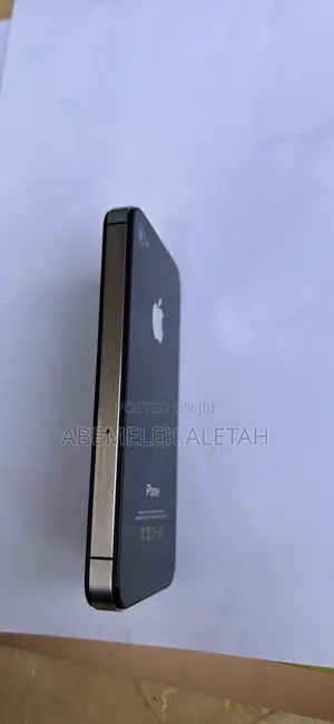 Apple iPhone 4s 32 GB Black