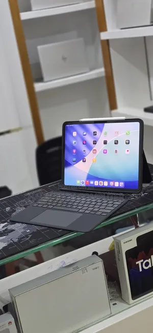 New Apple iPad (2025) 256 GB Gray