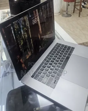 New Laptop Apple MacBook Pro 2019 16GB Intel Core i9 SSD 512GB