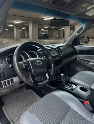 Toyota Tacoma 2014