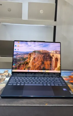 New Laptop Lenovo ThinkPad Yoga 16GB Intel Core Ultra 7 SSD 1T