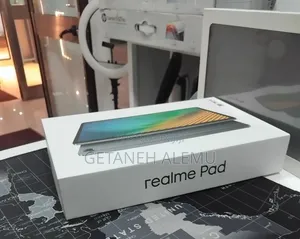 New Realime Pad 55 Ultra Max 64 GB Silver