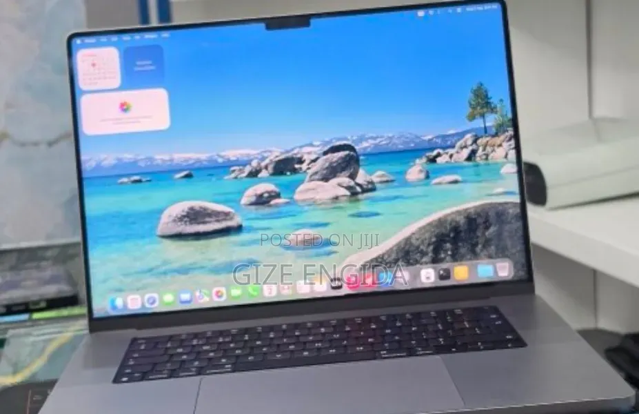 New Laptop Apple MacBook Pro 2021 M1 32GB Apple M1 Pro SSD 512GB