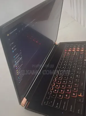 New Laptop MSI GS63 7RD Stealth 16GB Intel Core i7 SSD 512GB