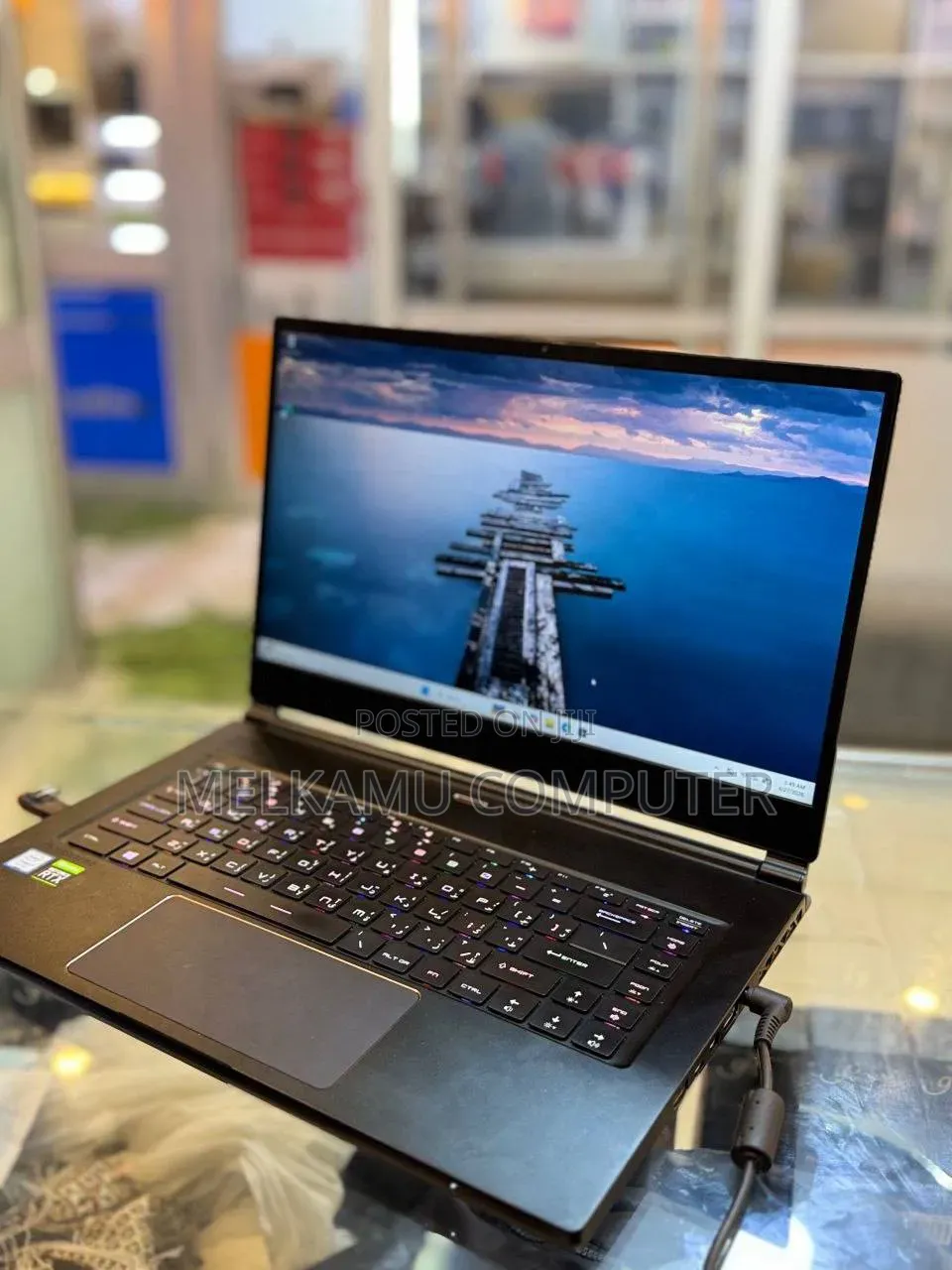 New Laptop MSI GS63 7RD Stealth 16GB Intel Core i7 SSD 512GB