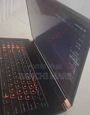 New Laptop MSI Stealth 17 Studio A13V 16GB Intel Core i7 SSD 512GB