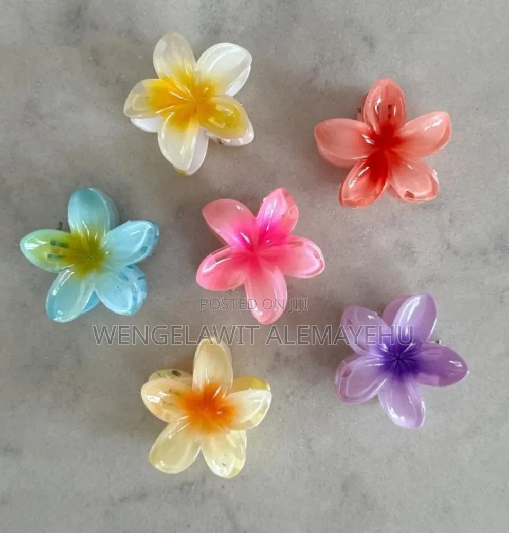 Flower Claw Clip