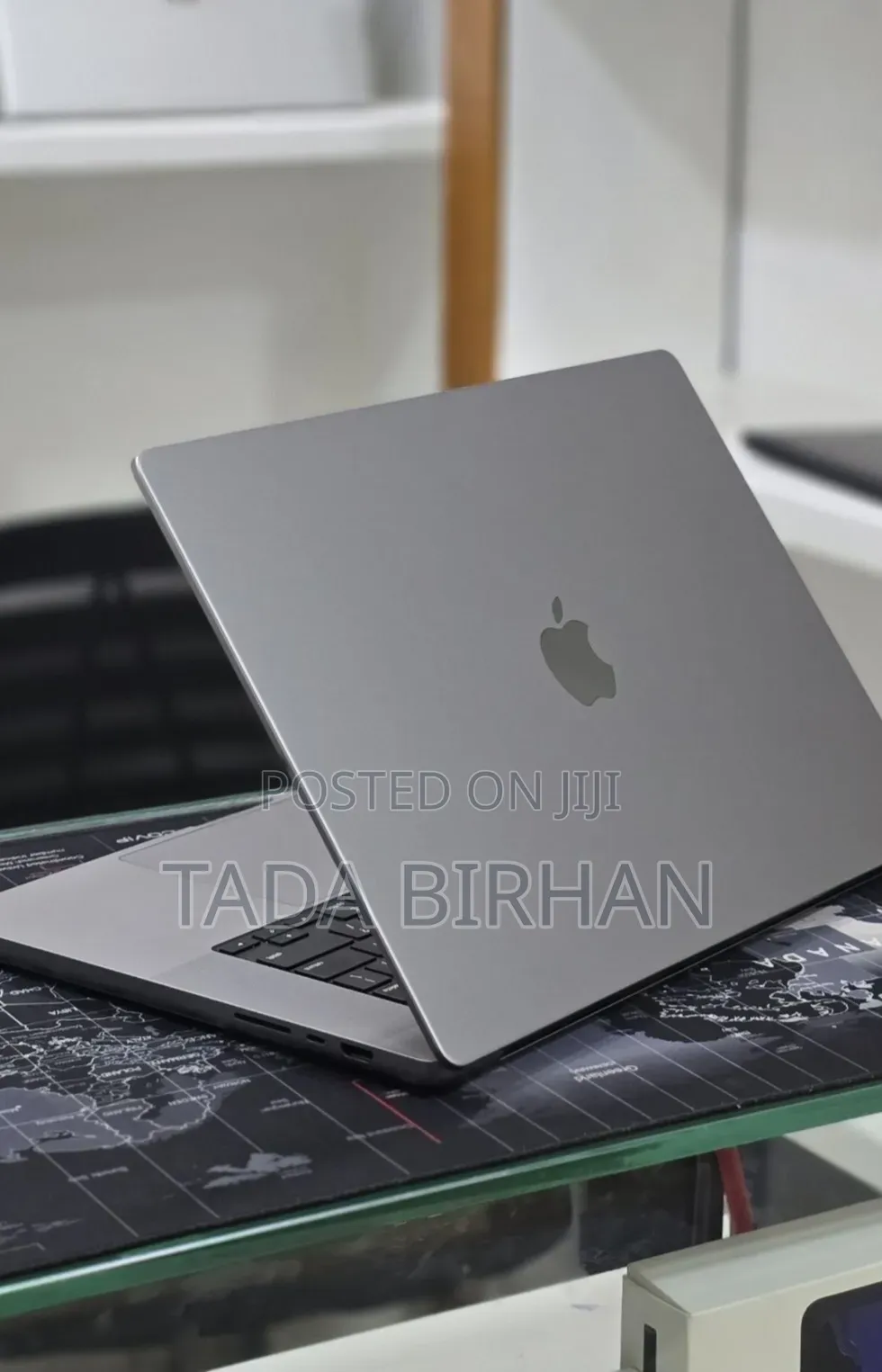 New Laptop Apple MacBook Pro 2022 M2 16GB Intel Core M2 SSD 512GB