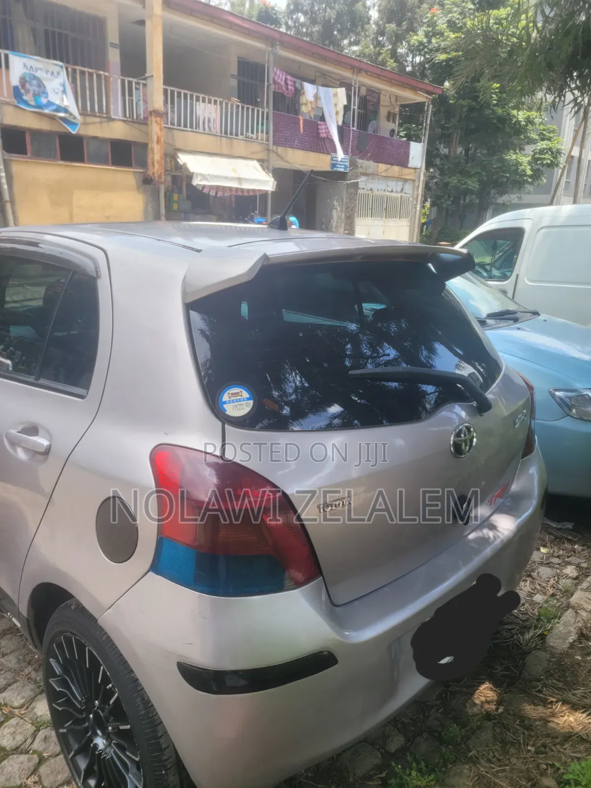 Toyota Yaris 2010 Gray