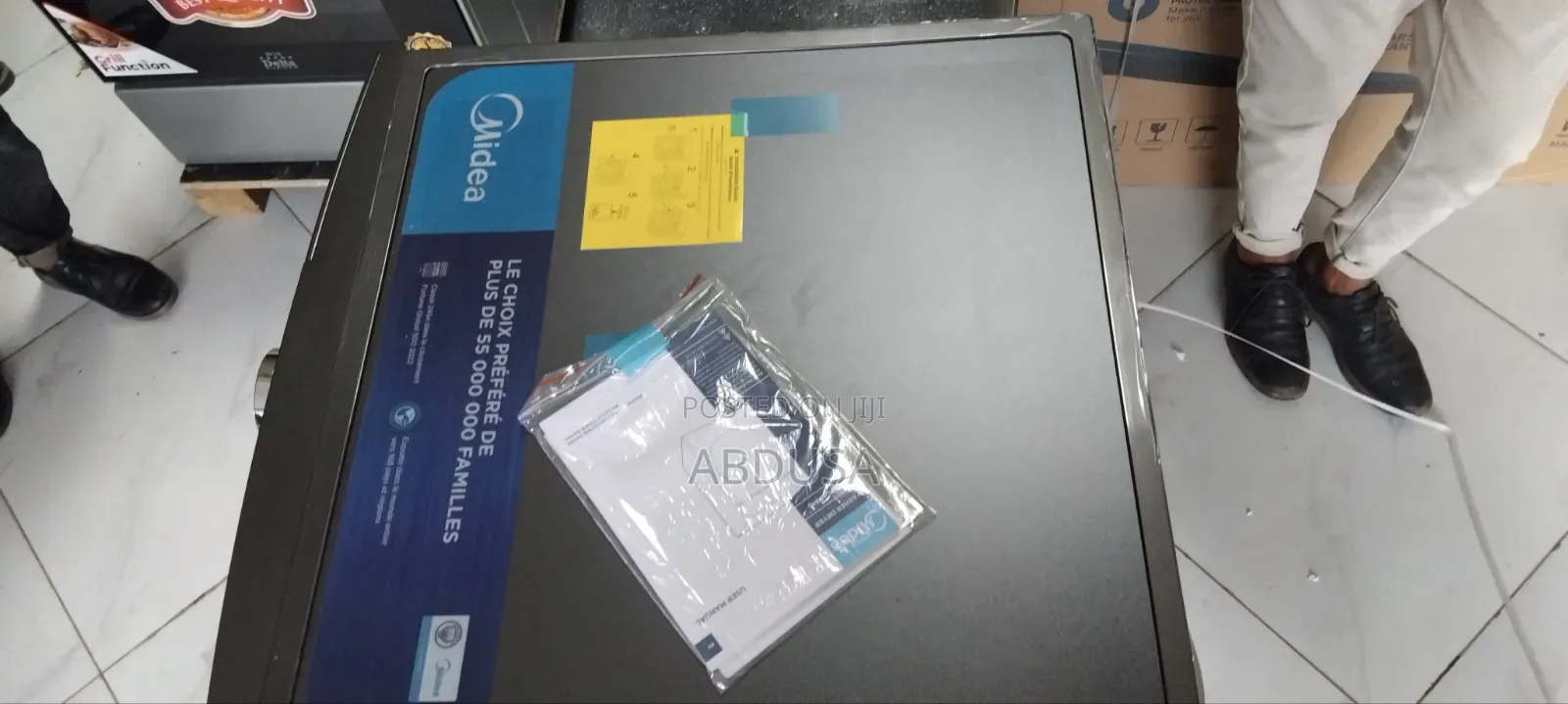 MIdea12ኪግየማጠብአቅም ያለው አውቶማቲክልብ ማጠቢያ ማሽን እስከ 8 ኪግ ድረስ ልብስዎትን ሙሉ ለሙሉ ማድረቅ