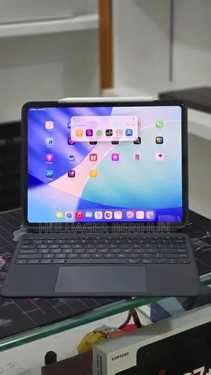 New Apple iPad (2025) 256 GB Black