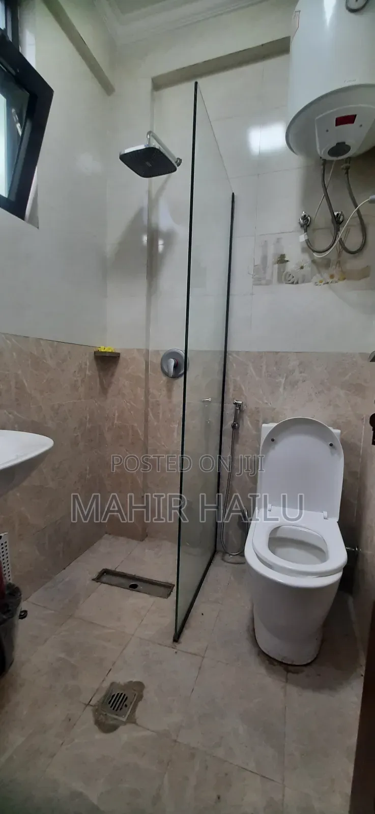 Furnished 9bdrm House in G+3, Bole for rent