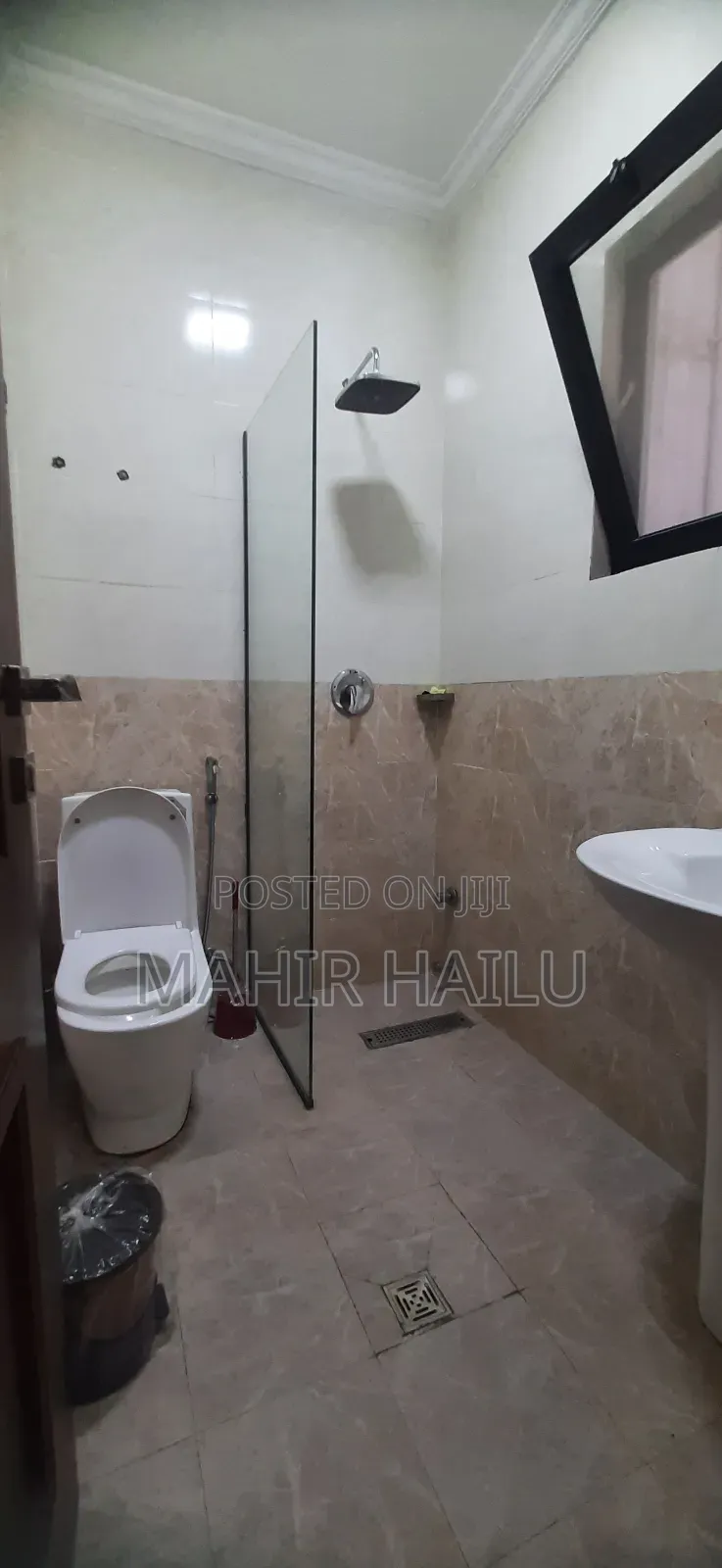 Furnished 9bdrm House in G+3, Bole for rent