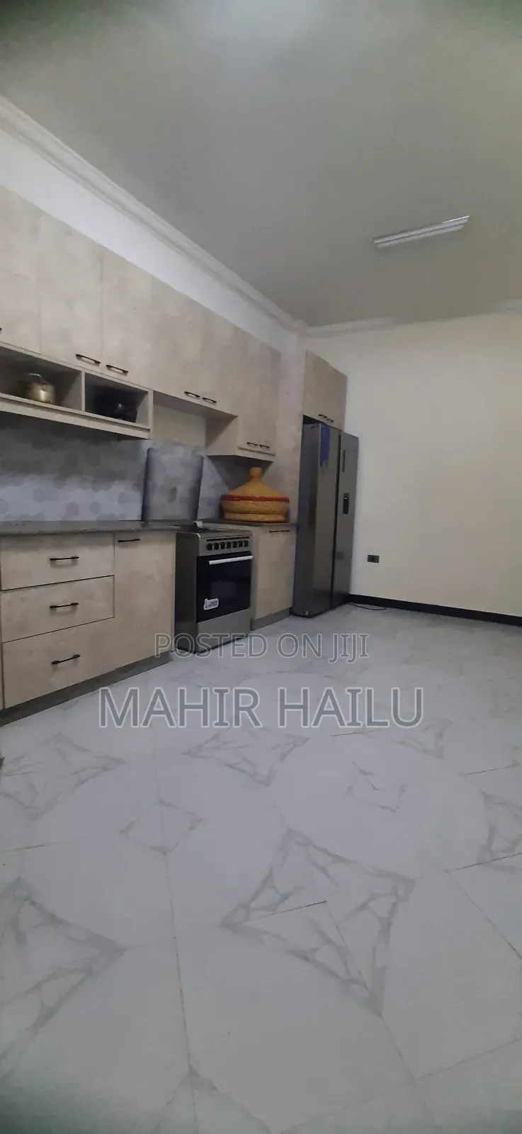 Furnished 9bdrm House in G+3, Bole for rent