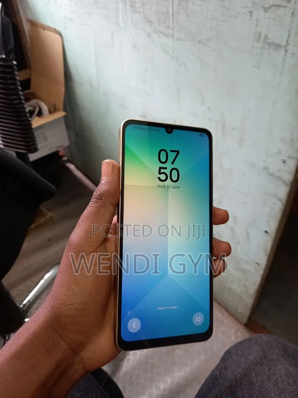 New Samsung Galaxy A06 64 GB Gray