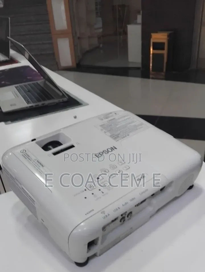 Epson Projector 
Model Name: EB-S41
 