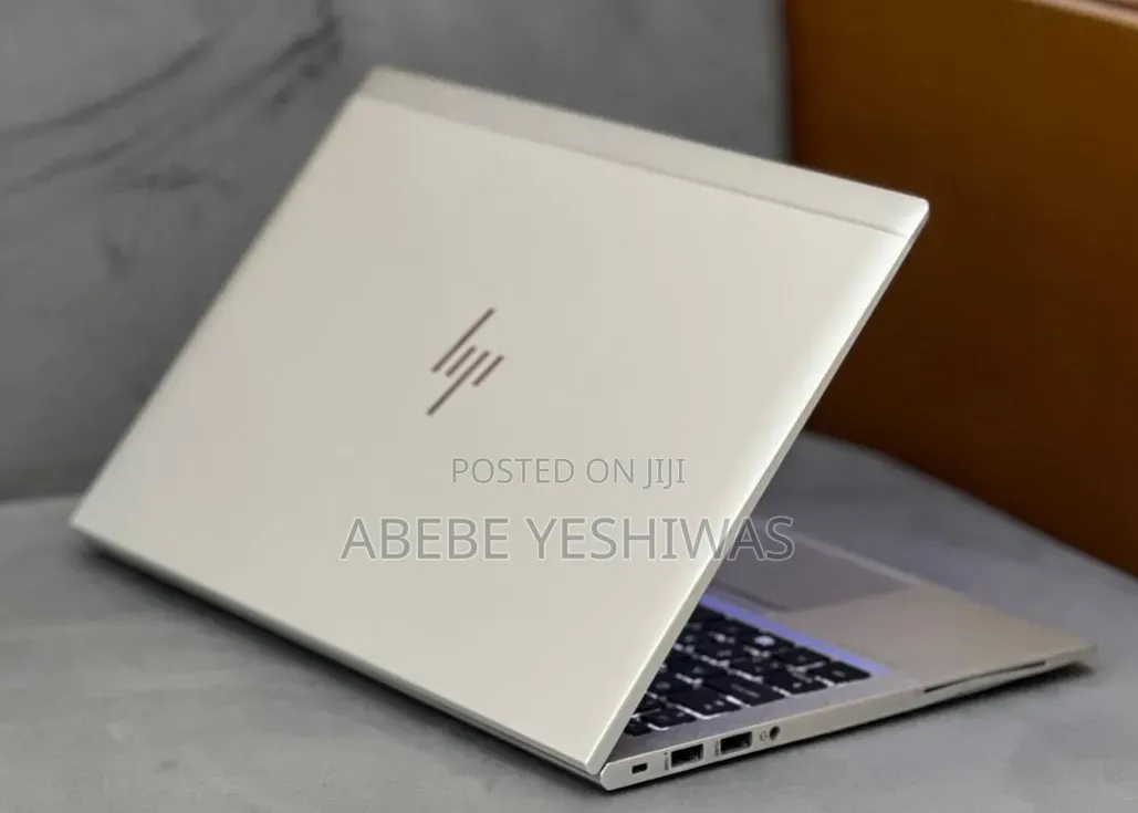 New Laptop HP EliteBook 830 G7 8GB Intel Core i7 SSD 512GB