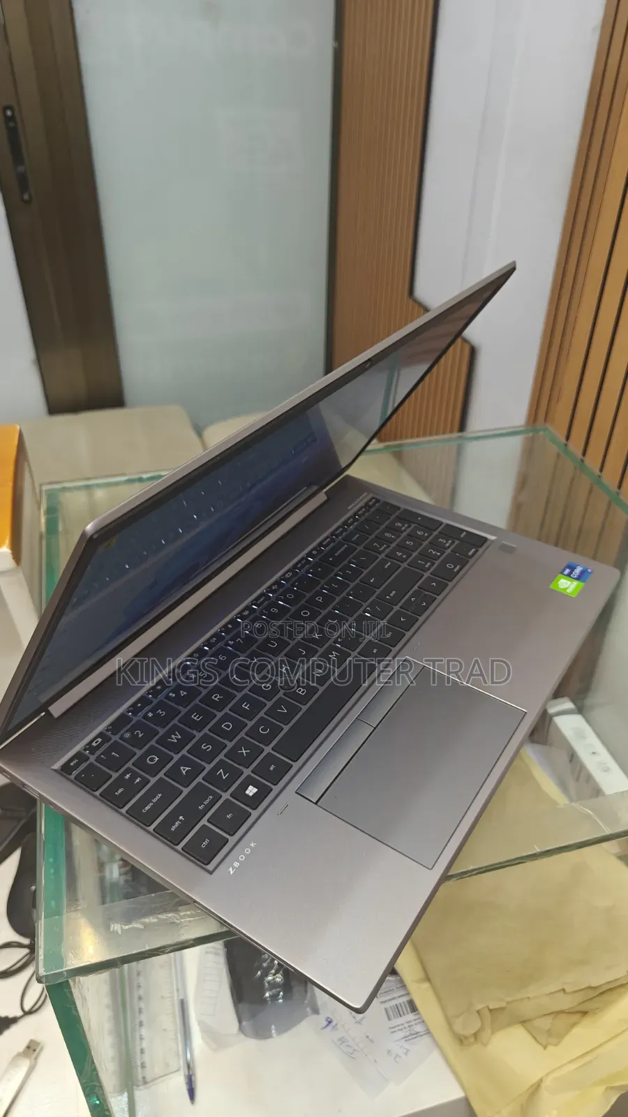 New Laptop HP ZBook Fury 17 G7 16GB Intel Core i7 SSD 512GB